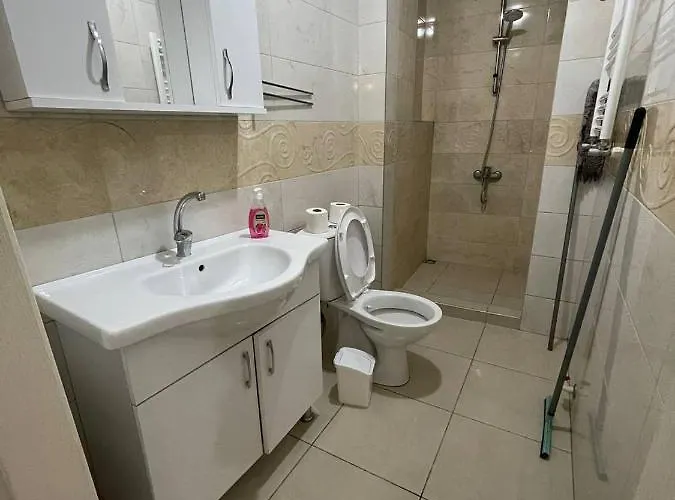 Grand Apart Taksim 3*